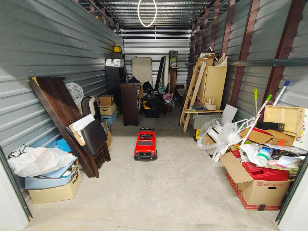 Storage Unit Auction in Knoxville, TN at Mini Storage Depot Chapman